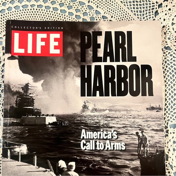 Pearl Harbor WWII LIFE Magazine - Picture 12 of 12